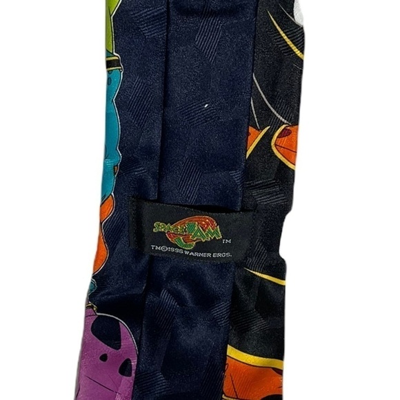Vintage Space Jam Tie - Picture 3 of 4